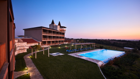 Bakucha Vineyard Hotel